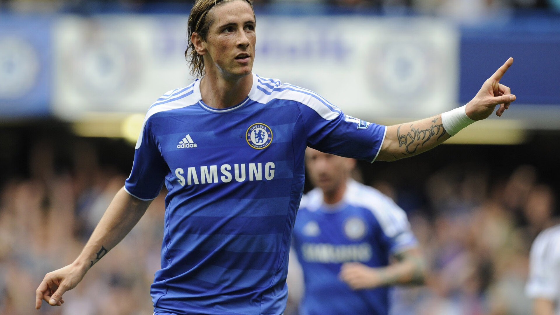 年度焦点之战之夜，保罗攻防两端的绝对统治